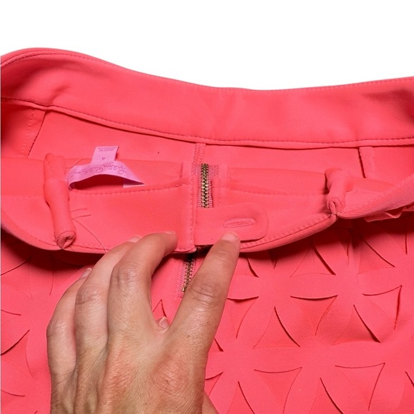 Lilly Pulitzer Pink Coral Laser Cut Sample Shorts NWT Size 4 One of a Kind - Picture 2 of 6